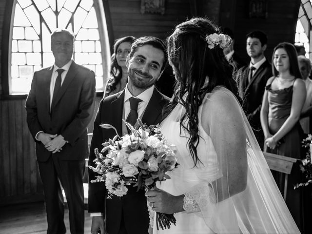 El matrimonio de Agustín y Javiera en Puerto Varas, Llanquihue 27