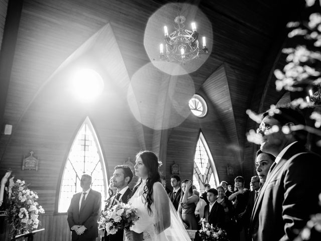 El matrimonio de Agustín y Javiera en Puerto Varas, Llanquihue 28