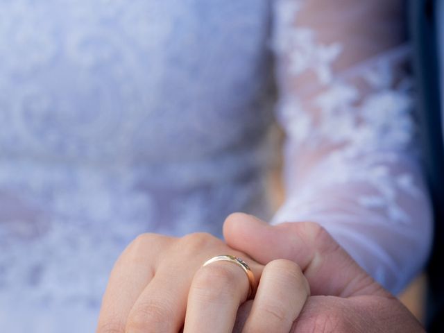 El matrimonio de Felipe y Priscilla en Lago Ranco, Ranco 25