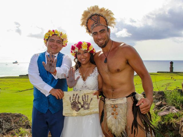 El matrimonio de Yerko y Ingrid en Isla de Pascua, Isla de Pascua 3