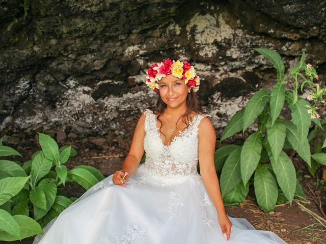El matrimonio de Yerko y Ingrid en Isla de Pascua, Isla de Pascua 7