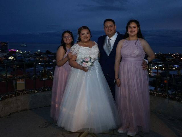 El matrimonio de Alex  y Angélica  en Punta Arenas, Magallanes 17
