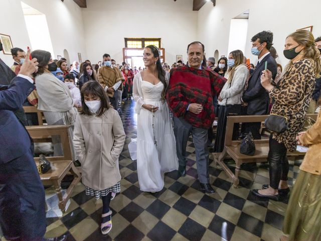 El matrimonio de Eduardo y Ignacia en San Clemente, Talca 10