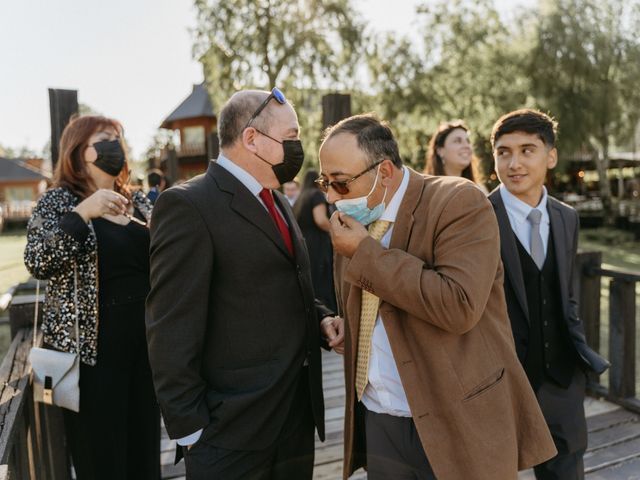 El matrimonio de Sebastián y Catalina en Panguipulli, Valdivia 58