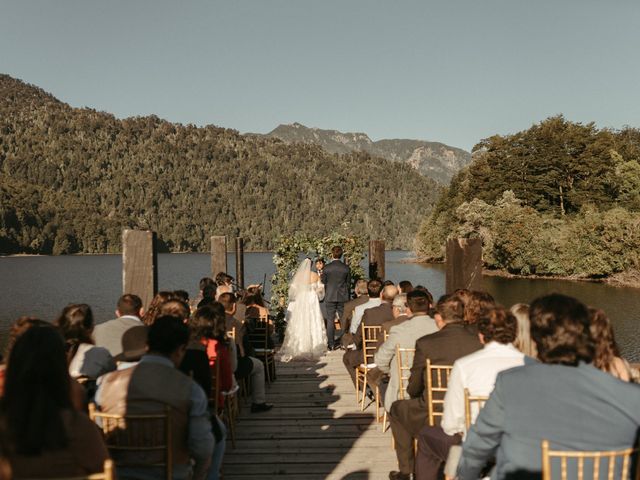 El matrimonio de Sebastián y Catalina en Panguipulli, Valdivia 94