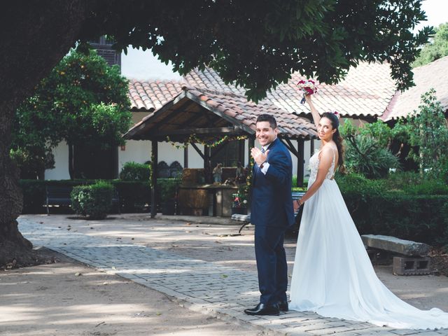 El matrimonio de Camilo  y Gabriela  en Colina, Chacabuco 17