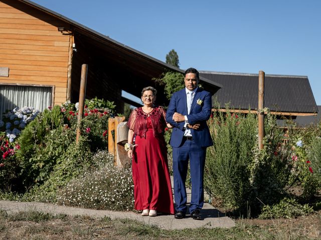 El matrimonio de Matias y Marcela en La Unión, Ranco 10
