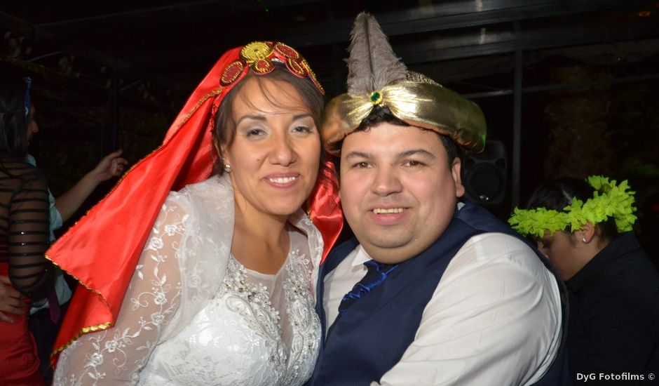 El matrimonio de Victor y María Jose en Lampa, Chacabuco