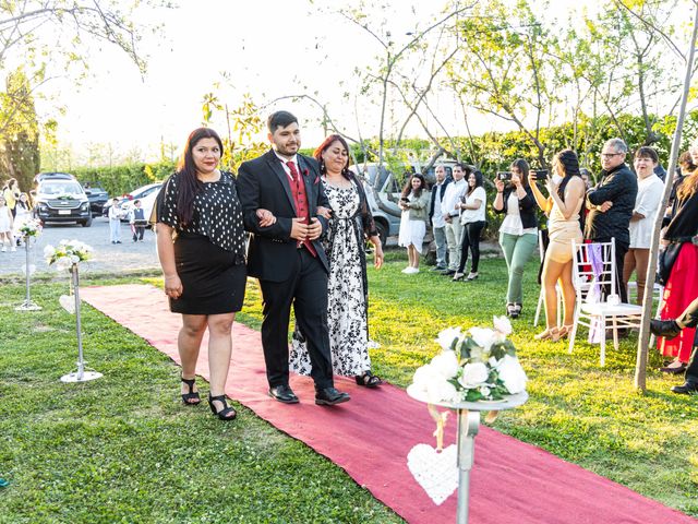 El matrimonio de Cristobal y Daniela en San Bernardo, Maipo 15