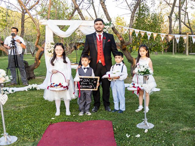 El matrimonio de Cristobal y Daniela en San Bernardo, Maipo 19