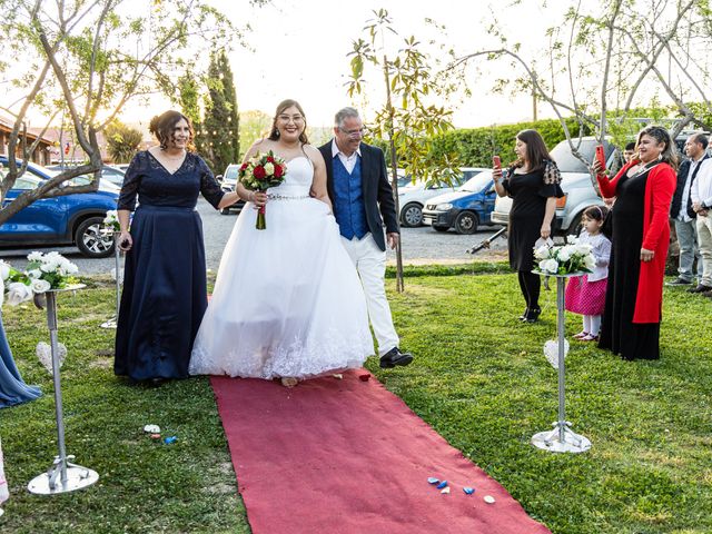 El matrimonio de Cristobal y Daniela en San Bernardo, Maipo 21