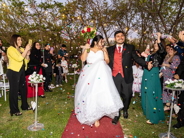 El matrimonio de Cristobal y Daniela en San Bernardo, Maipo 33