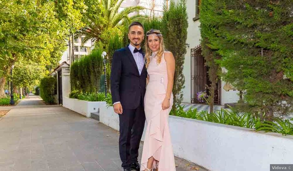 El matrimonio de Alejandro y Mónica en Providencia, Santiago