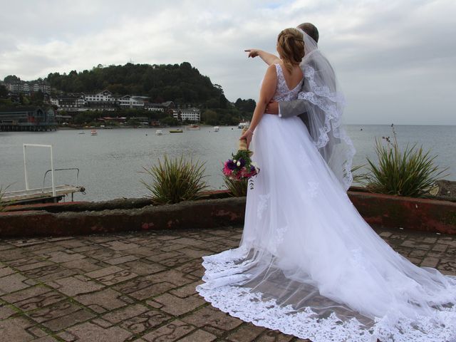 El matrimonio de Felipe y Diana en Puerto Varas, Llanquihue 46