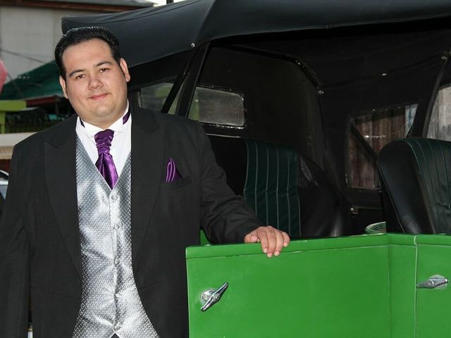 El matrimonio de Yerko Nicolás  y Deborah Valentina  en Cerro Navia, Santiago 10