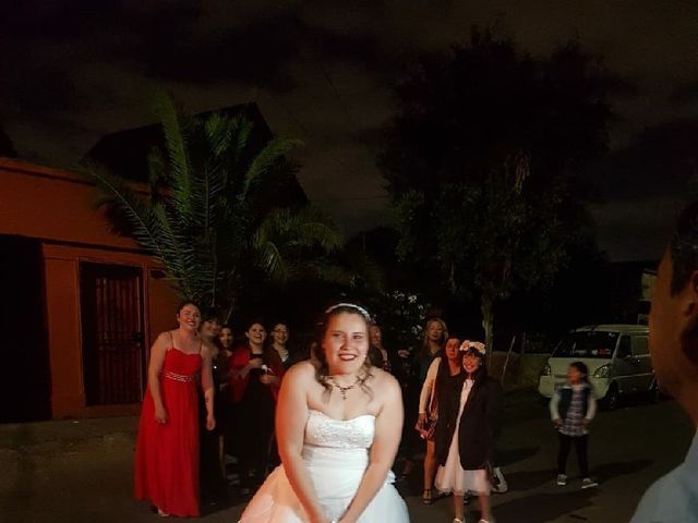 El matrimonio de Yerko Nicolás  y Deborah Valentina  en Cerro Navia, Santiago 16
