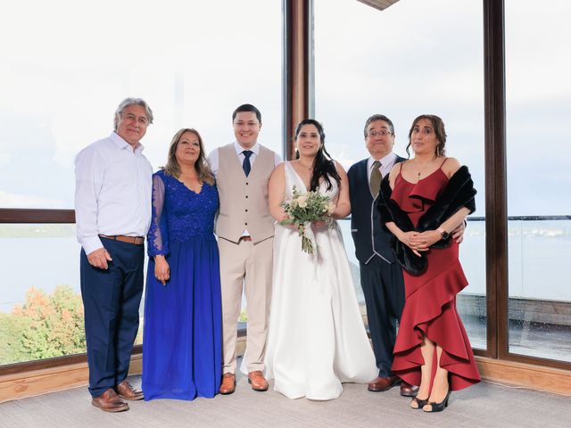 El matrimonio de Diego y Kathy en Puerto Varas, Llanquihue 20