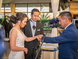 El matrimonio de Daniel Andrés y Abigail Rocío