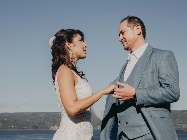 El matrimonio de Enrique y Lorena en Corral, Valdivia 16