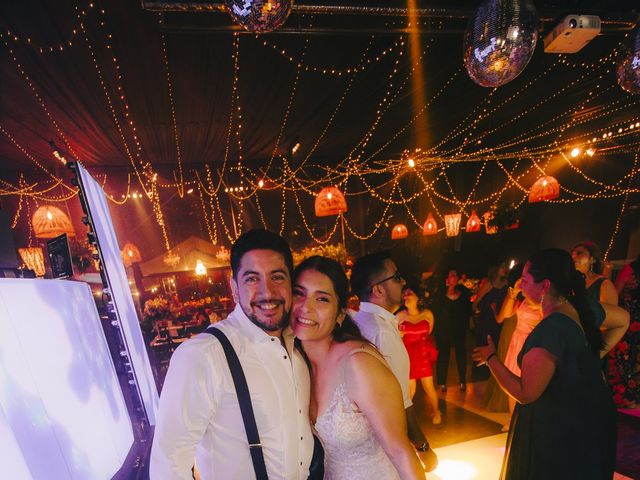 El matrimonio de Cristian  y Claudia  en Paine, Maipo 14