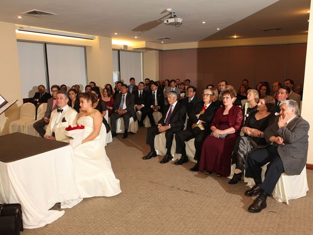 El matrimonio de Andrea y Vasco en Santiago, Santiago 14