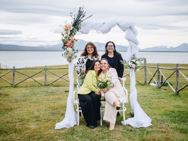 El matrimonio de Claudio y Miriam en Natales, Última Esperanza 30