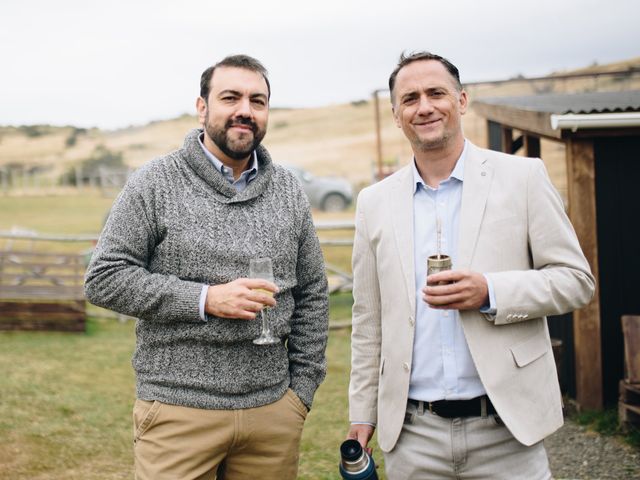 El matrimonio de Claudio y Miriam en Natales, Última Esperanza 115