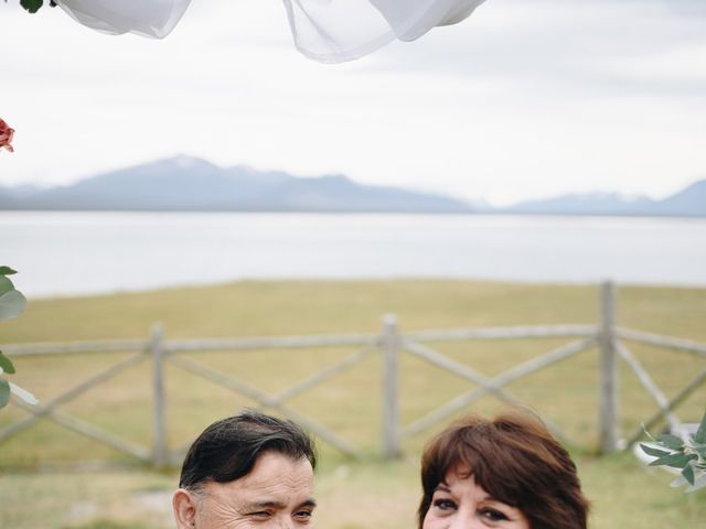 El matrimonio de Claudio y Miriam en Natales, Última Esperanza 128