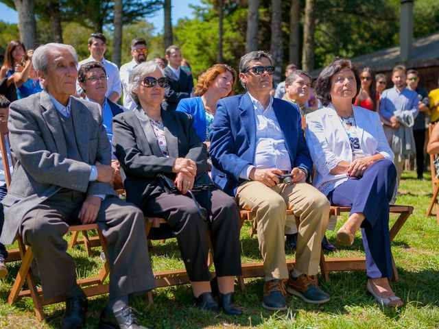 El matrimonio de Sebastián y Lya en Puerto Varas, Llanquihue 39