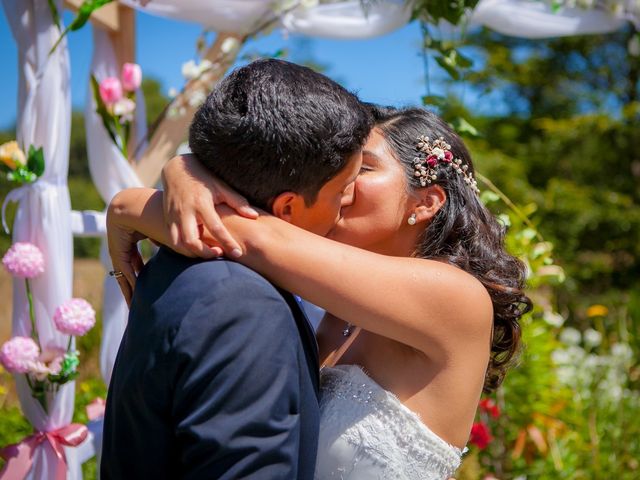 El matrimonio de Sebastián y Lya en Puerto Varas, Llanquihue 46
