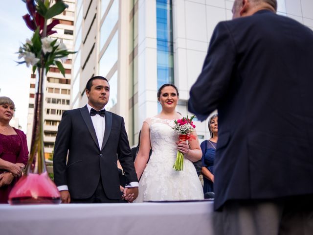 El matrimonio de Arturo y Katana en Santiago, Santiago 23