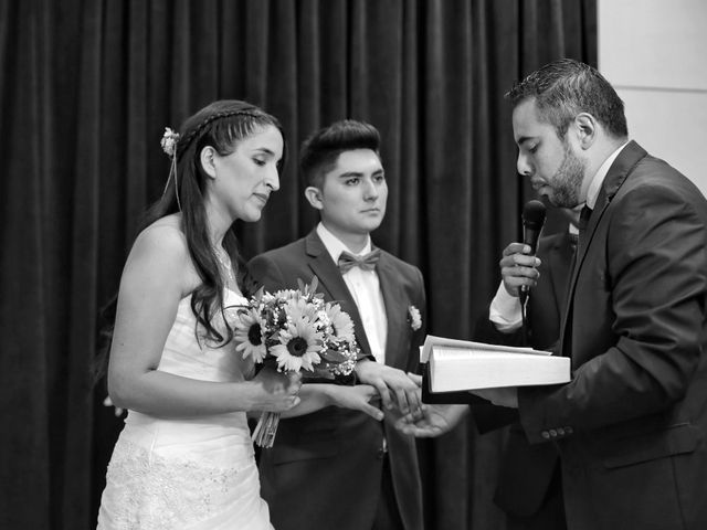 El matrimonio de Joshua  y Karen en La Cisterna, Santiago 19