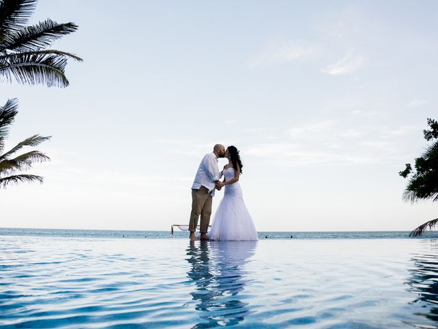 El matrimonio de Juan Carlos y Laura en Zapallar, Petorca 1