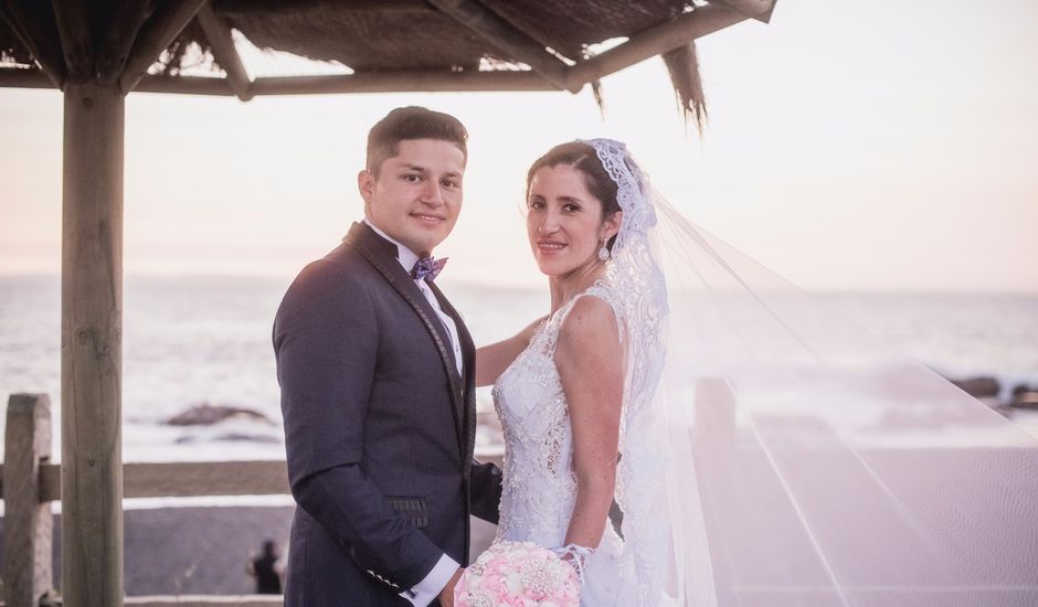 El matrimonio de Cristóbal y Daniela en Coronel, Concepción