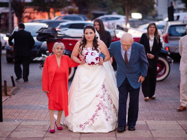 El matrimonio de Claudio y Carolina en La Reina, Santiago 3