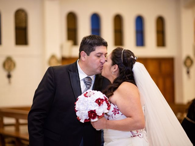 El matrimonio de Claudio y Carolina en La Reina, Santiago 4