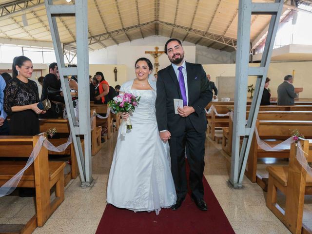 El matrimonio de Luis Enrique y Catalina Andrea en Lampa, Chacabuco 21
