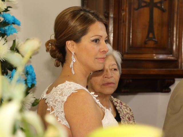 El matrimonio de Sergio y María Paz en Santo Domingo, San Antonio 26