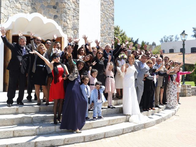 El matrimonio de Sergio y María Paz en Santo Domingo, San Antonio 32