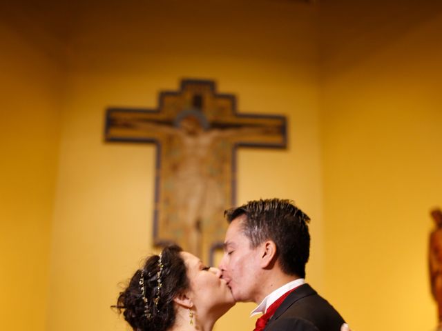El matrimonio de Lorena y Mauricio en Puente Alto, Cordillera 16