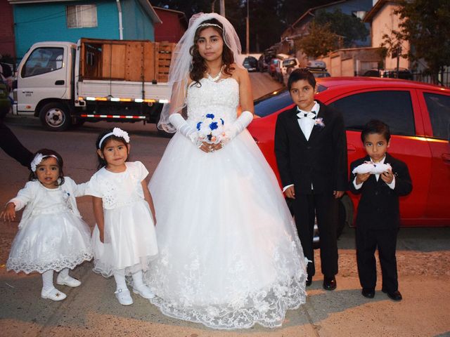 El matrimonio de Juan Pablo y Thalia en El Tabo, San Antonio 1