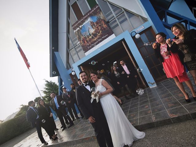 El matrimonio de Christian y Nicole en Punta Arenas, Magallanes 2