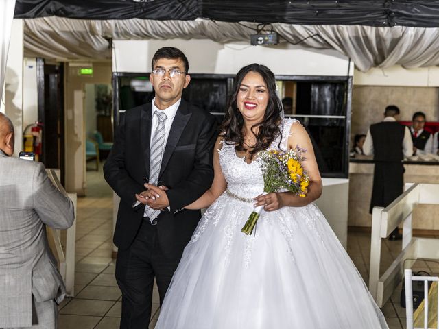 El matrimonio de José y Francisca en San José de Maipo, Cordillera 19