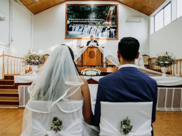 El matrimonio de Manuel y Maria Paz en San Clemente, Talca 43