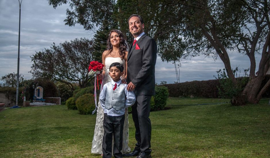 El matrimonio de Pablo Contreras y Claudia Alarcón en Quintero, Valparaíso