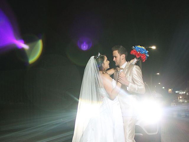 El matrimonio de Ari y Roozzy en Quinta Normal, Santiago 6