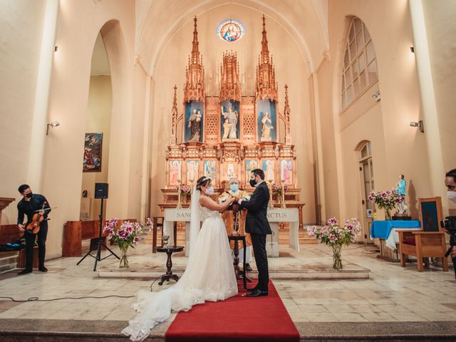 El matrimonio de Felipe y Varinia en San Bernardo, Maipo 16