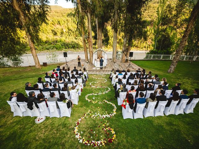 El matrimonio de Héctor Cabrera y Cynthia Alcaíno  en San José de Maipo, Cordillera 10