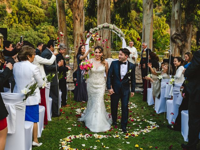 El matrimonio de Héctor Cabrera y Cynthia Alcaíno  en San José de Maipo, Cordillera 11