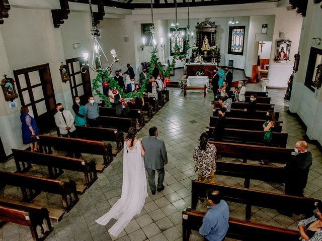 El matrimonio de Yerko y Cami en La Cruz, Quillota 23